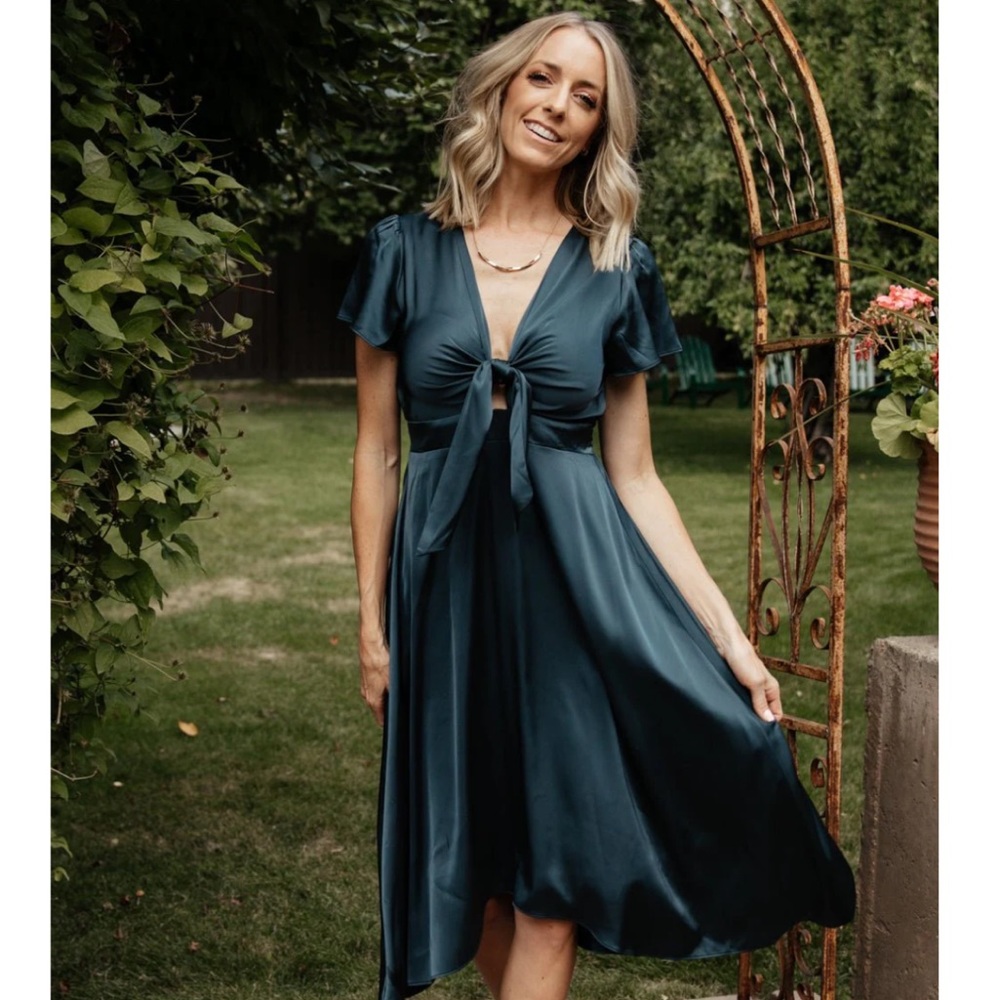BRAND NEW NEVER WORN - Balticborn Poppy Satin Midi Dress Midnight Blue